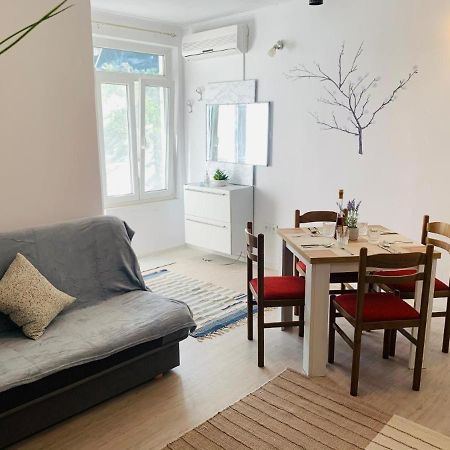 Apartman Flora'S Garden Appartement Korčula Buitenkant foto