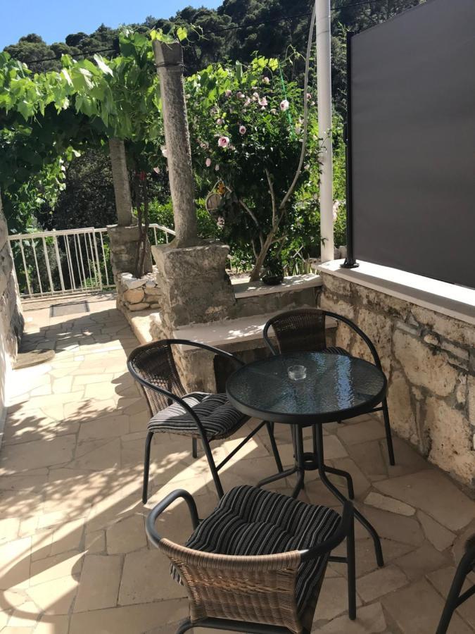 Apartman Flora'S Garden Appartement Korčula Buitenkant foto